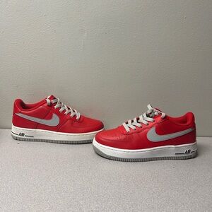 Nike Air Force 1 Low GS University Red